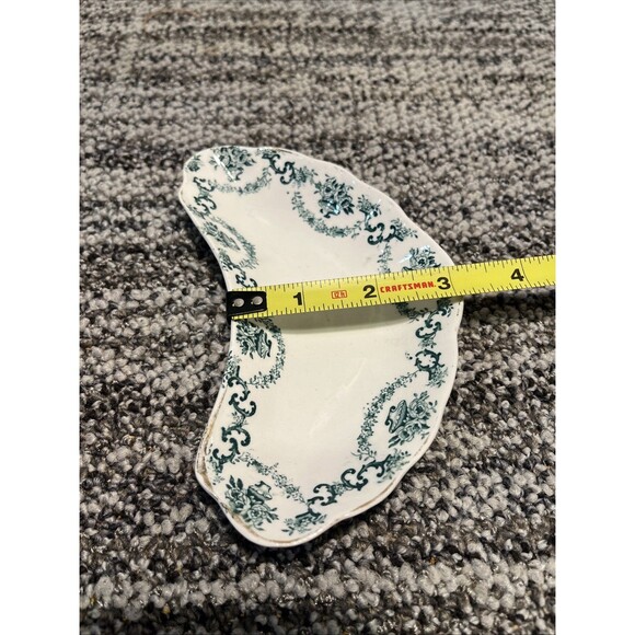 Vintage Set of 4 Crescent Plates Green & White By Royal Louise England Made - Picture 8 of 8